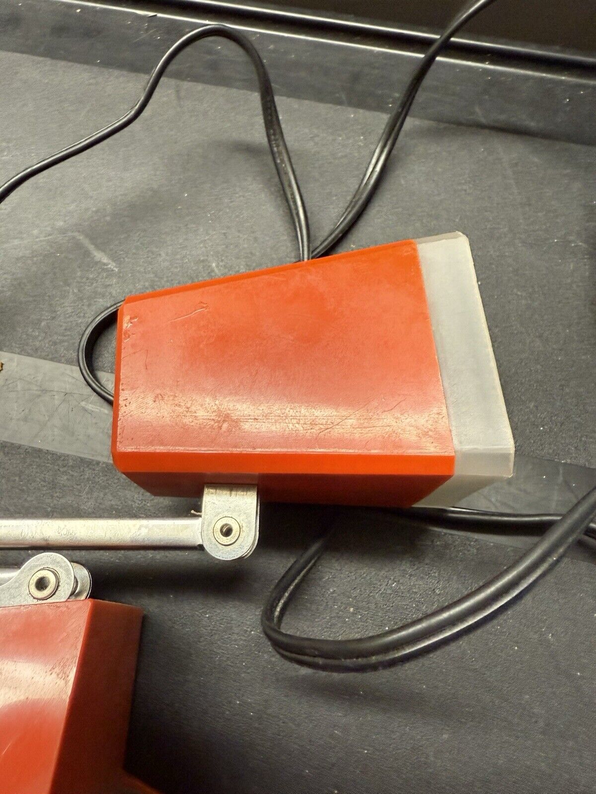 Vintage Windsor RARE High Intensity Folding Adjustable Pyramid Lamp L 10 Orange - thriftgoblin