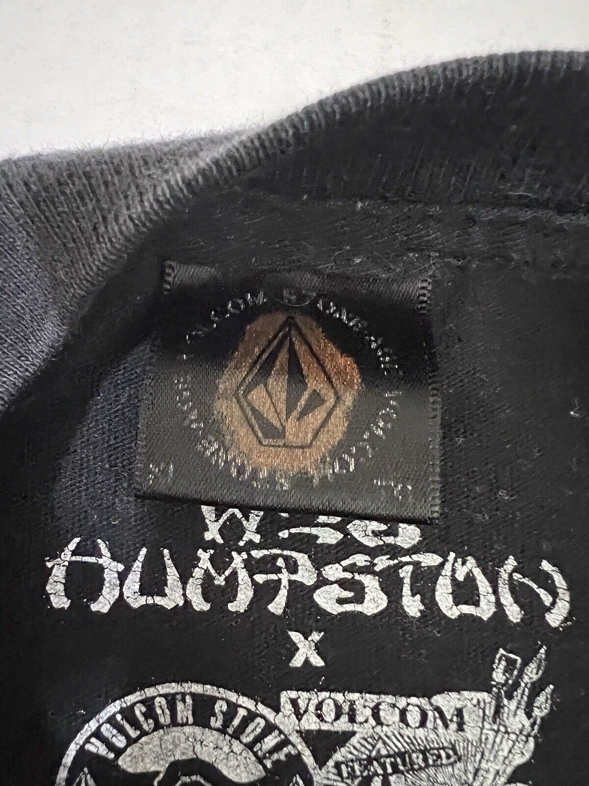 Volcom Wes Humpston Bulldog Art Mens Black Tshirt Graphic Stone - Age XL - thriftgoblin