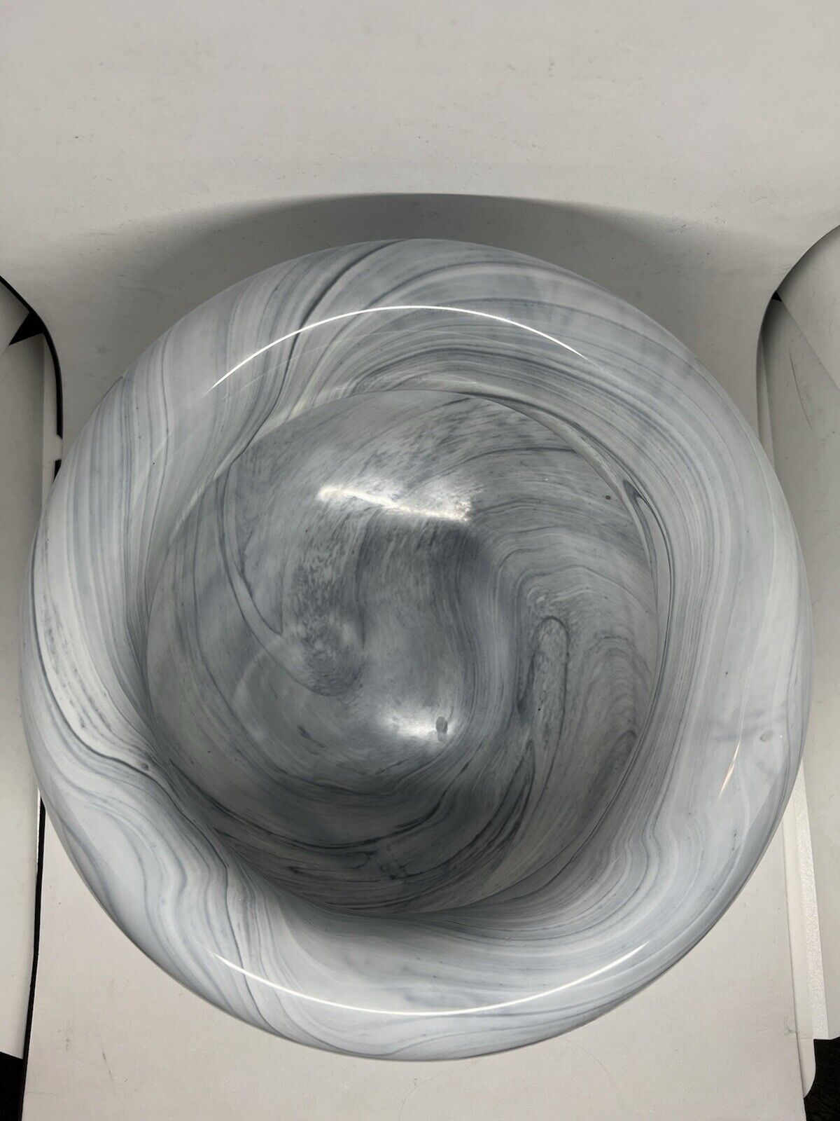 West Elm Small Marble WHT Bowl Decorative Tray Catch all Decor White Blue Swirl - thriftgoblin