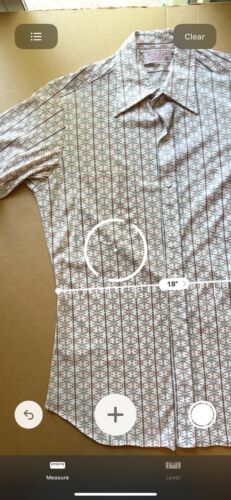 Wing Kee of Hong Kong Button Up Shirt Short Sleeve Mens White Slim Geometric - thriftgoblin