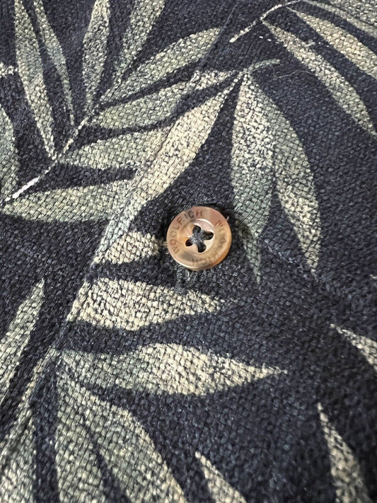 WOOLRICH Hawaii Shirt Blue Palm Trees Boats Mens Large s/s Button Up Woven - thriftgoblin