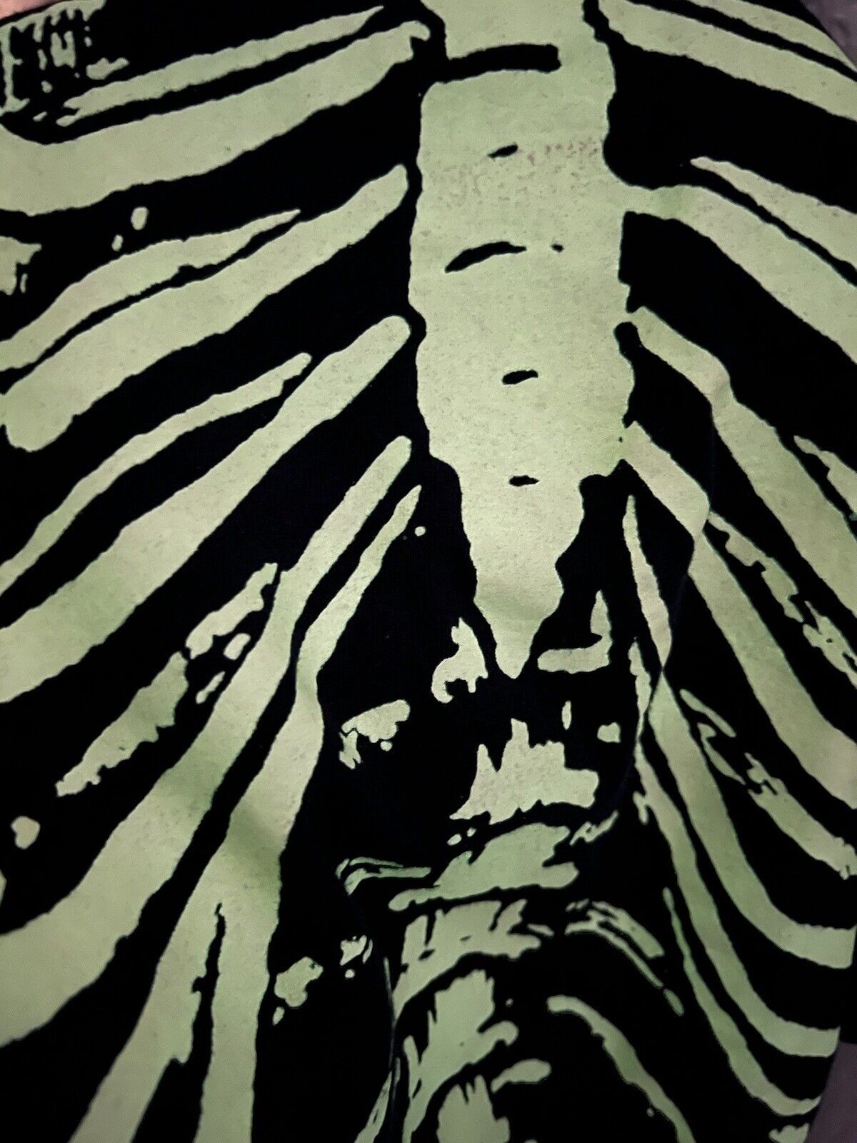 Y2K Clean Halloween Town Skeleton T-shirt Bones Glow In The Dark Ribcage Horror - thriftgoblin