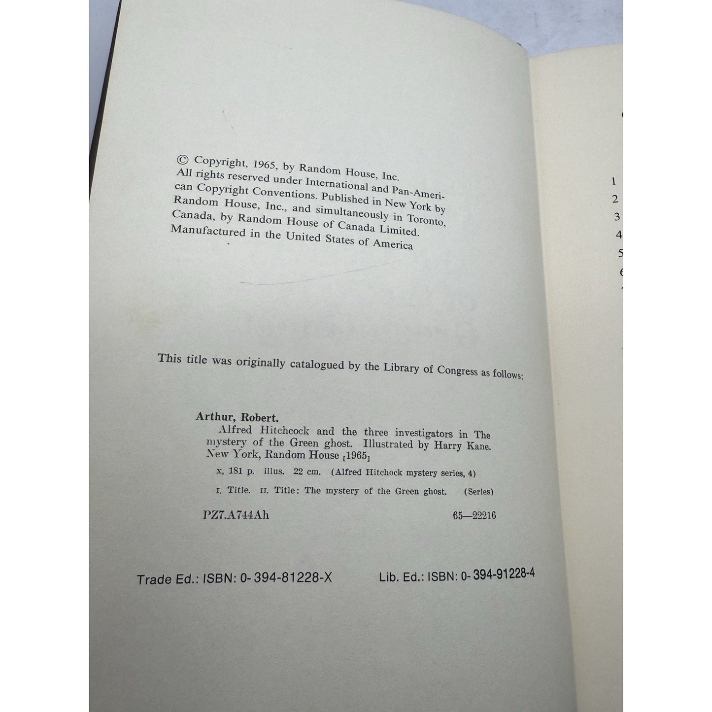 The Mystery of the Green Ghost 1965 Alfred Hitchcock 3 Investigators HC Vintage