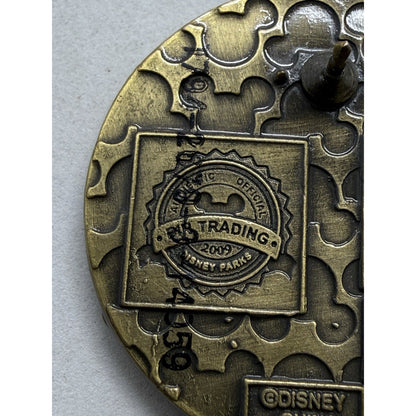 Disney DLR Haunted Mansion O'Pin House Pocket Watch 13 Hour Clock Pin 2009 70097