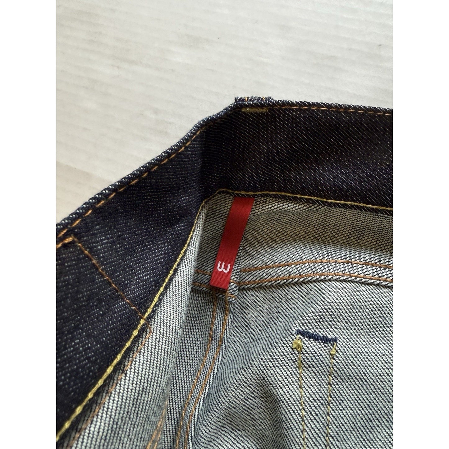 UNIQLO U Men’s Selvedge Denim Jeans 30x30 Raw Indigo Slim Straight Fit S001