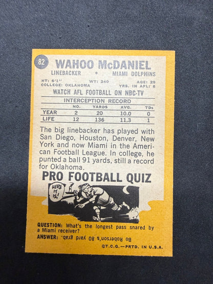 1967 Topps Wahoo McDaniel 82 Miami Dolphins Linebacker Vintage Card - thriftgoblinTrading Card