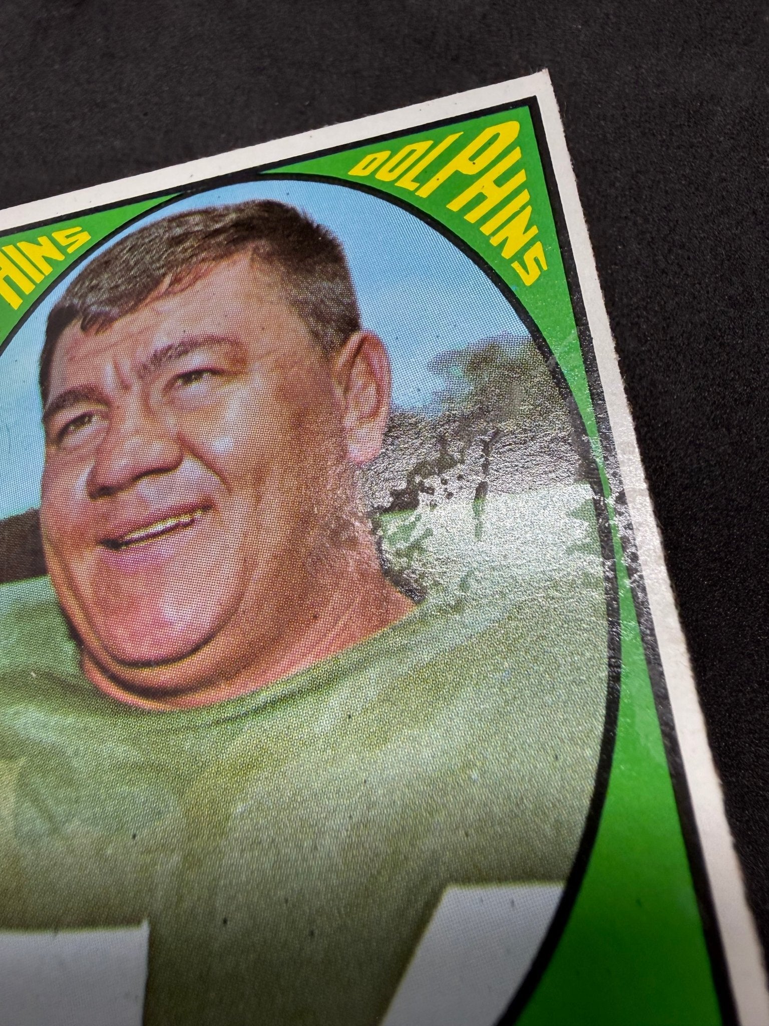1967 Topps Wahoo McDaniel 82 Miami Dolphins Linebacker Vintage Card - thriftgoblinTrading Card