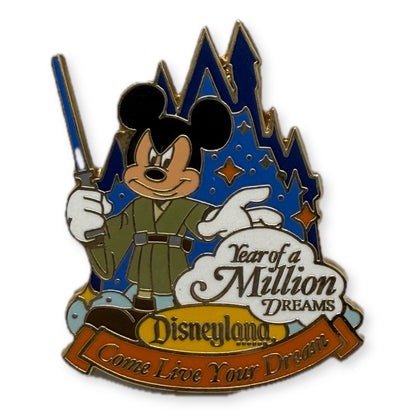Disneyland Mickey Mouse Jedi Year of a Million Dreams Castle Trading Pin Star