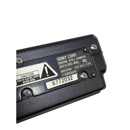 ソニー サイバーショット スーパーステディショット DSC-W90 ブラック 8.1MP 3倍デジタルカメラ Pシュート
