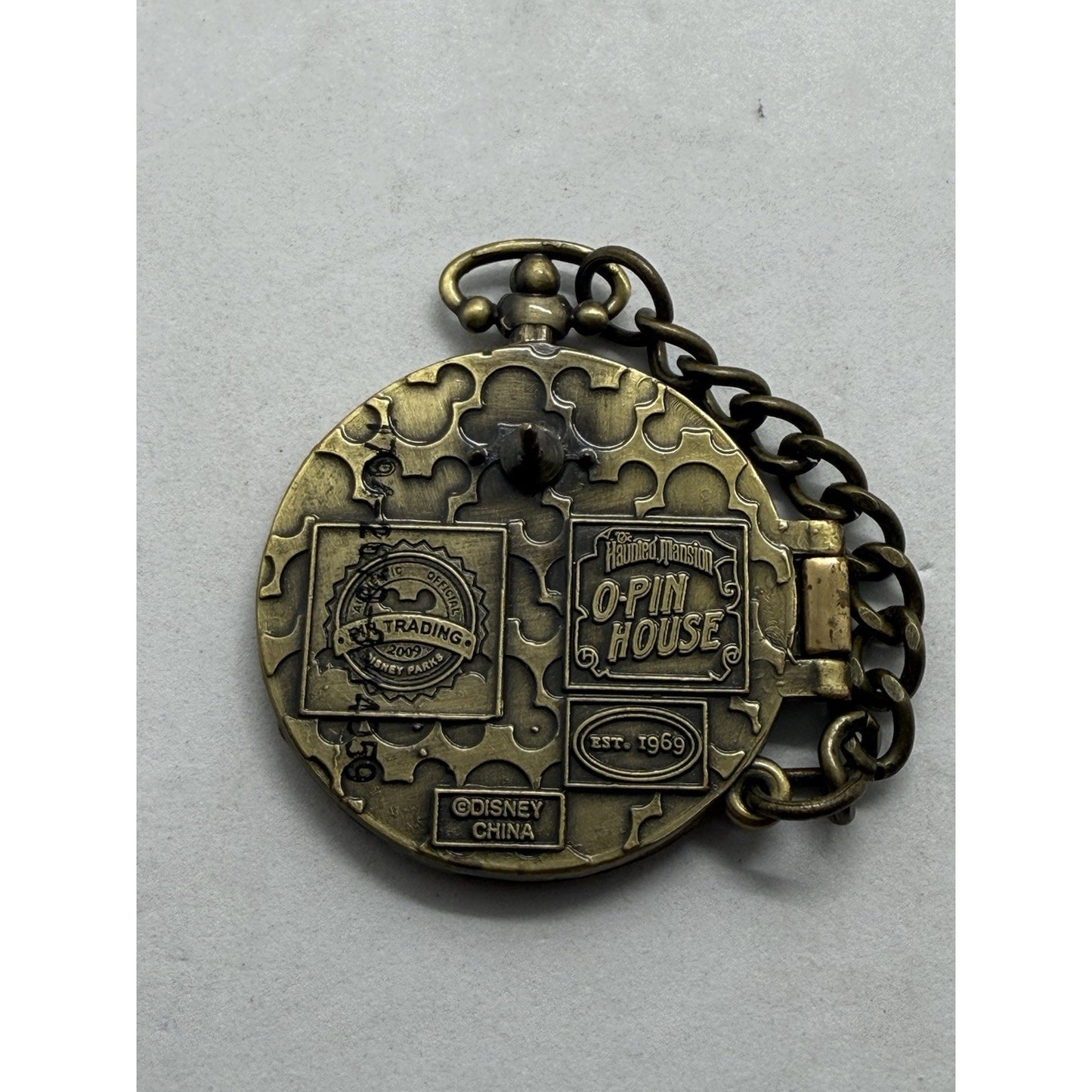 Disney DLR Haunted Mansion O'Pin House Pocket Watch 13 Hour Clock Pin 2009 70097