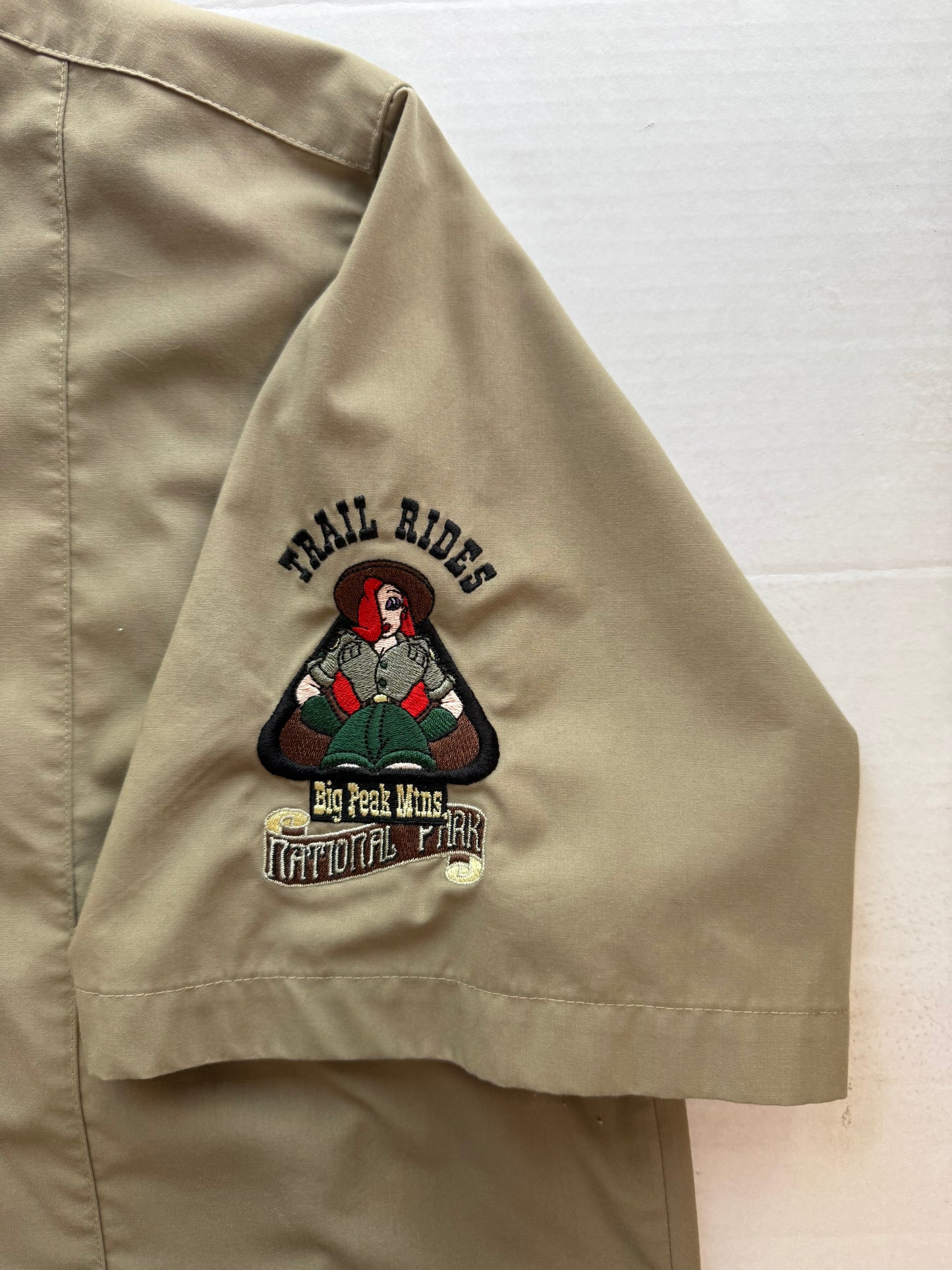 Disneyland Resort Ranger Rabbit Trail Rides Cast Member Shirt Jessica Rabbit XL