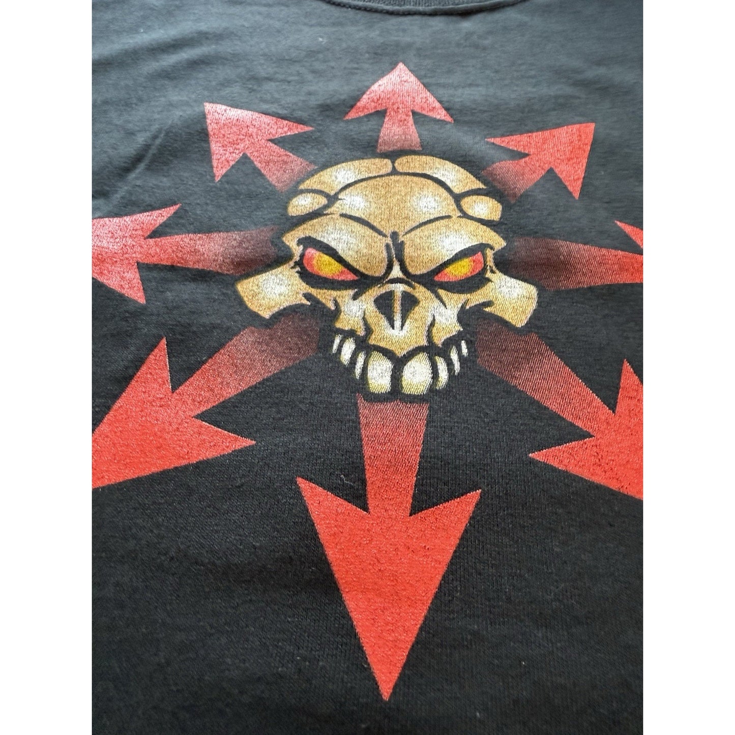 Vintage 2001 Chaos Comics Skull T-Shirt Shield Graphic Anvil USA Made Red Arrow