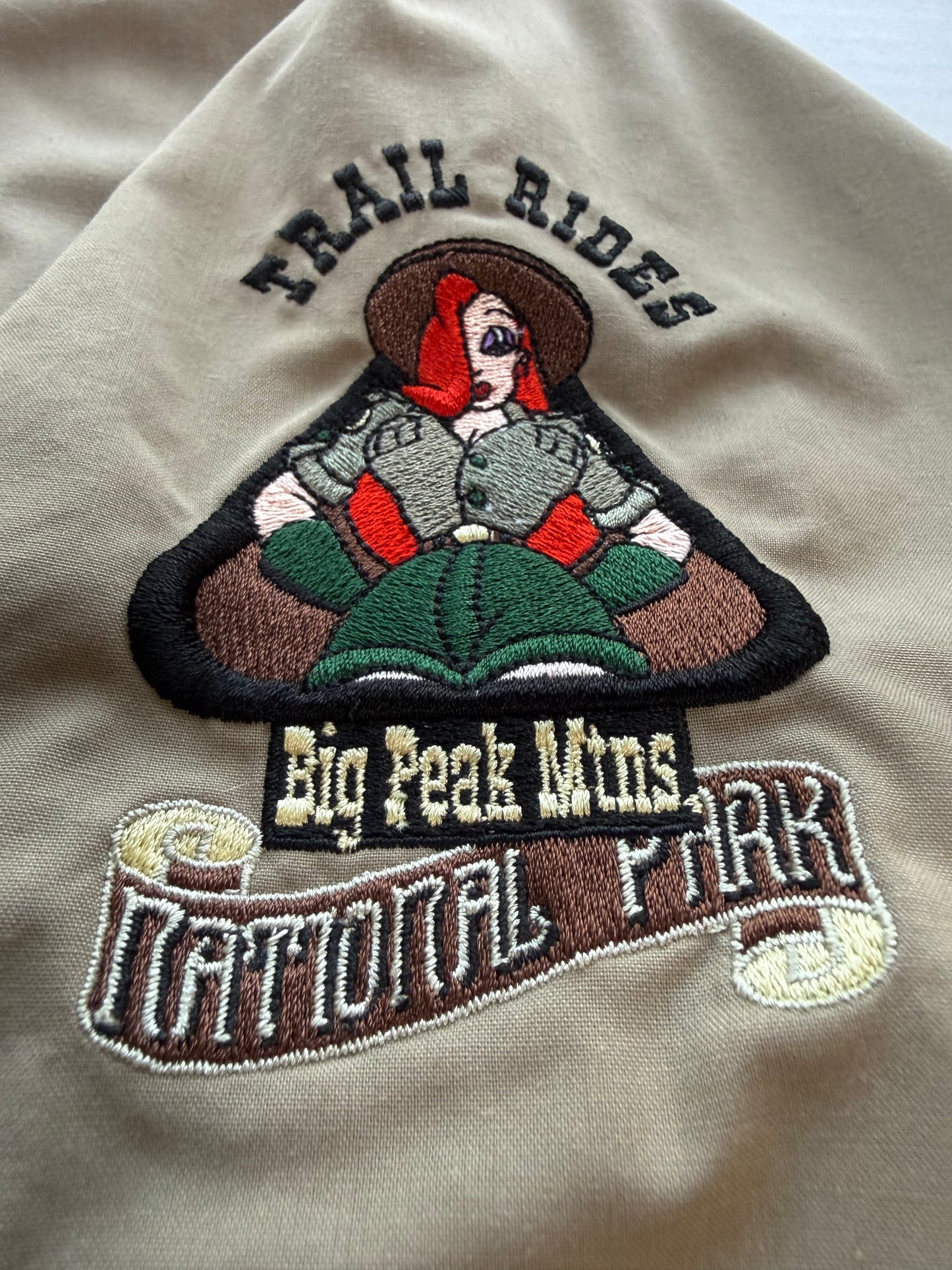 Disneyland Resort Ranger Rabbit Trail Rides Cast Member Shirt Jessica Rabbit XL