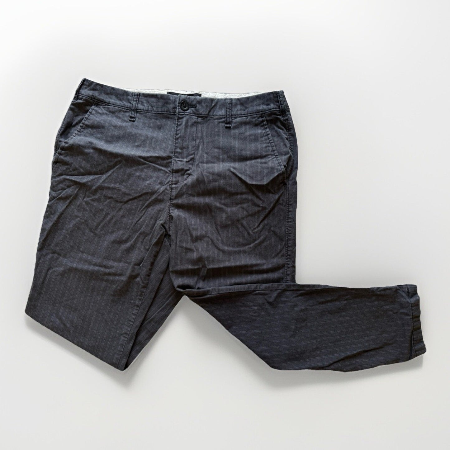 Hollister Epic Flex Taper Pants W33 L32 Gray Pinstripe Men’s Casual Stret