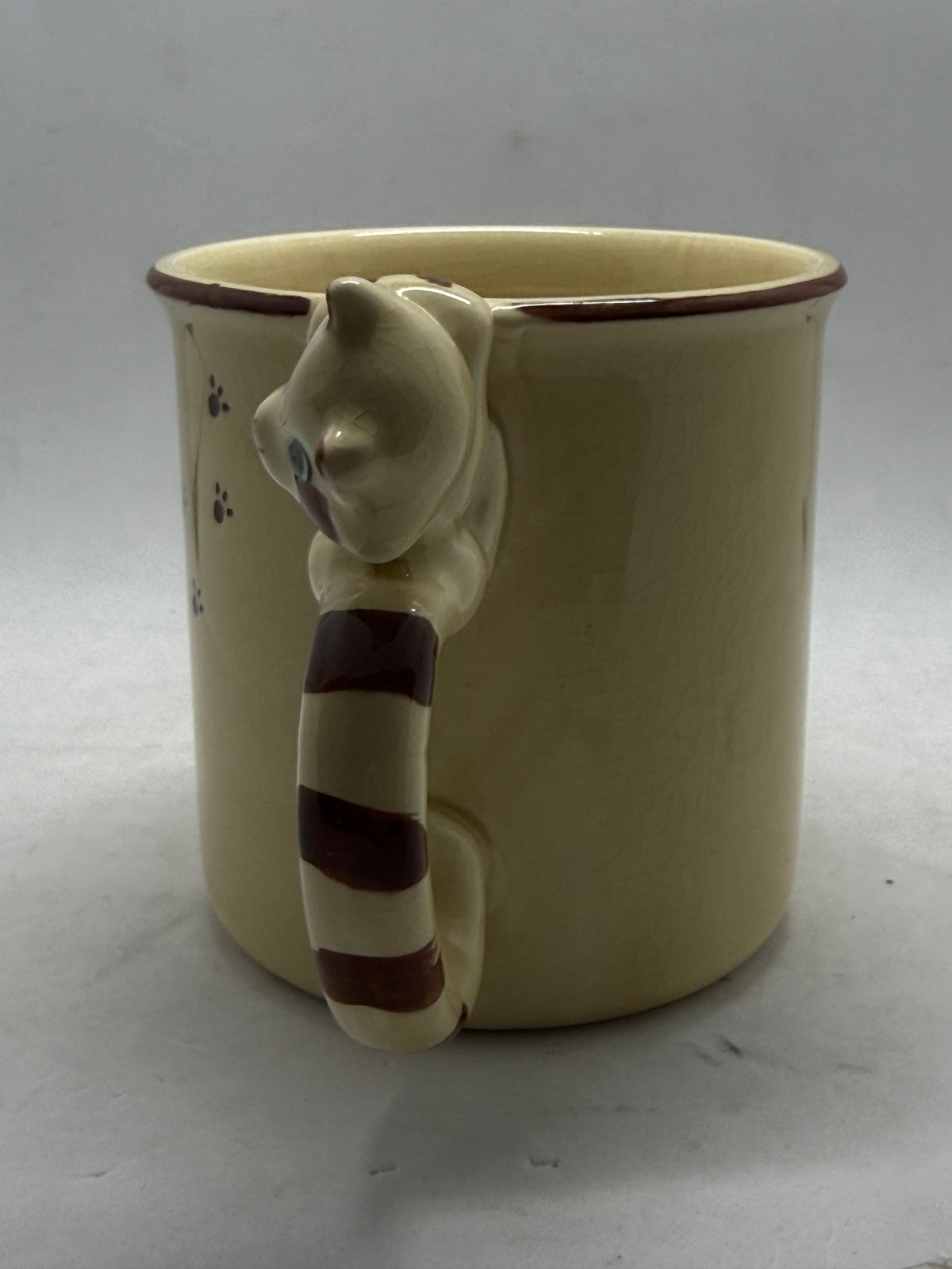 Made in Japan Cat Handle Ceramic Mug Cream Spotted