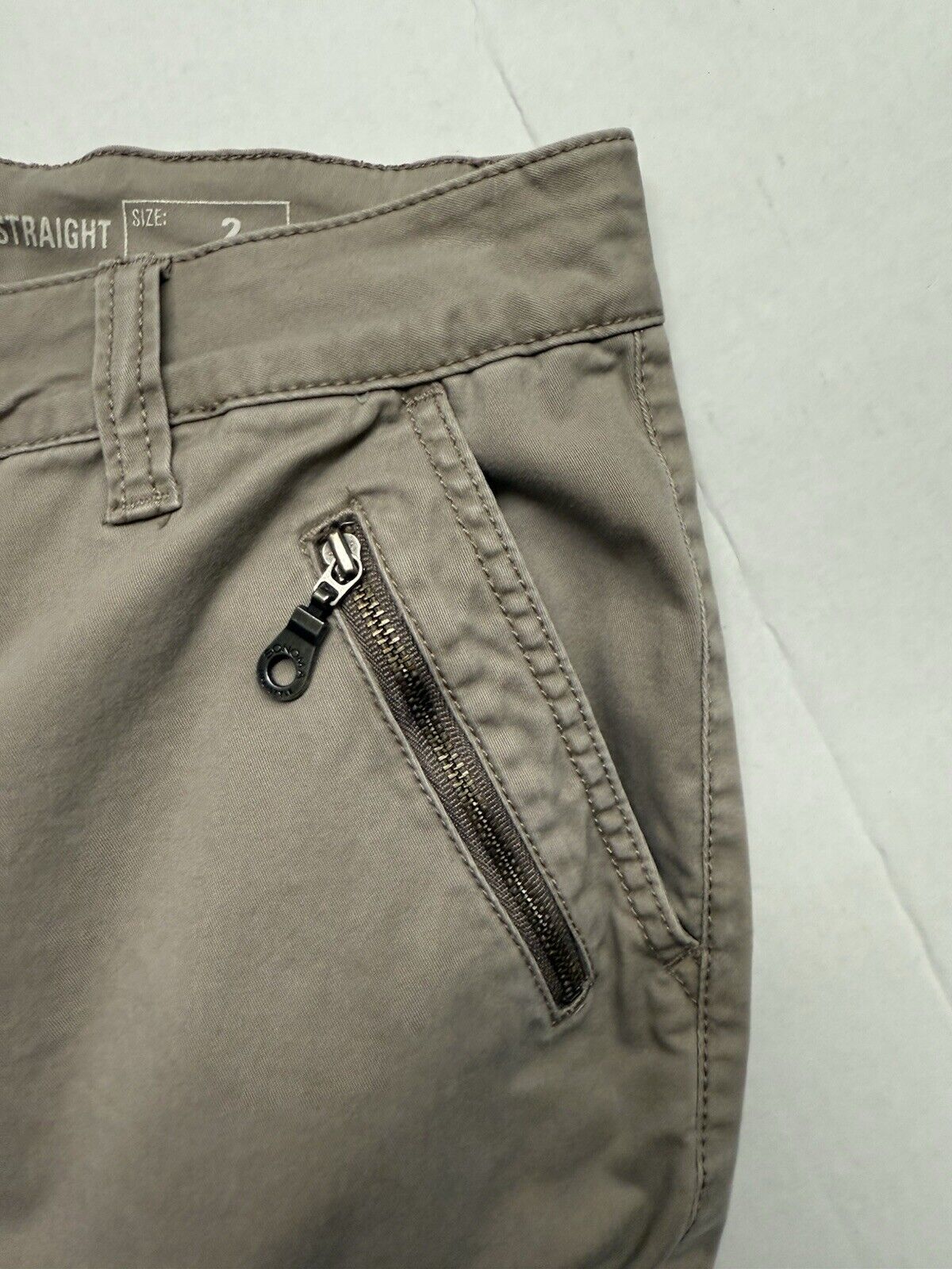Sonoma Cargo Pant Slim Straight Womens 2 Tan Khaki Comfy Buttons Zipper Pockets