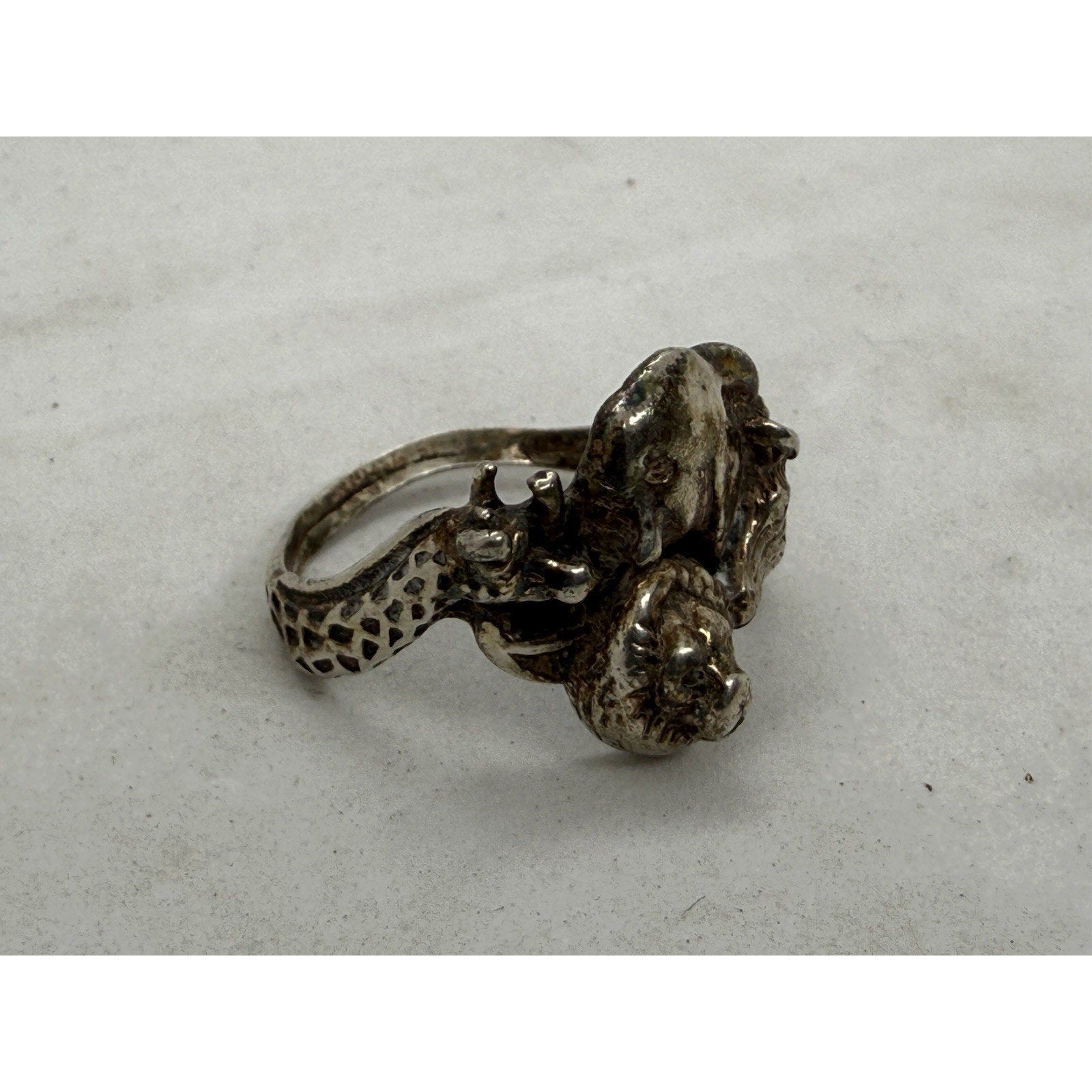 925 Sterling Silver Safari Animal Ring Lion Elephant Giraffe Zebra Size 8 - thriftgoblin