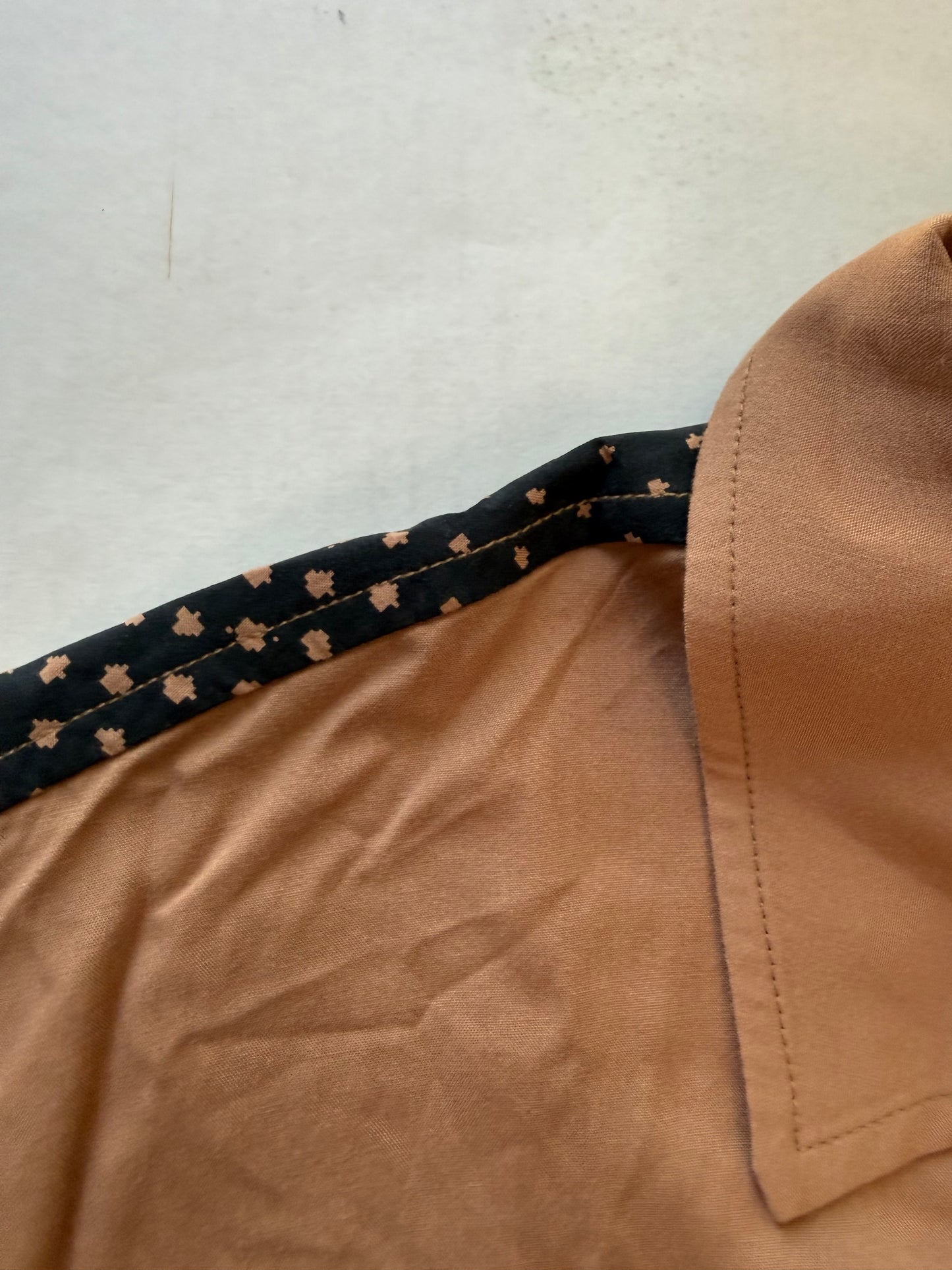 The Hundreds Face Woven Camp Shirt Brass Brown Mens XL NWT Paneled Back