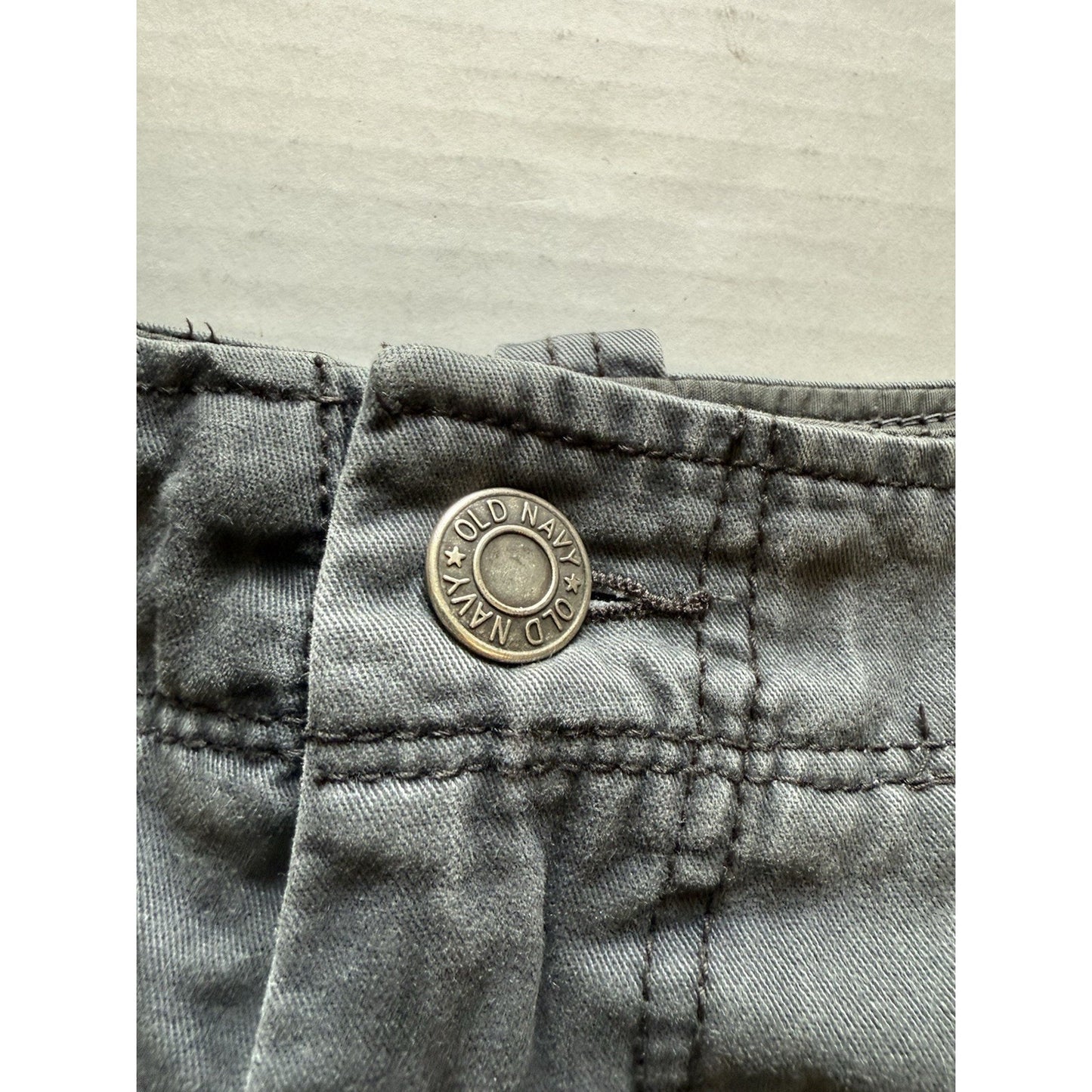 Old Navy Men’s Slim Fit Cargo Pants Gray Size 30x32 Utility Pocket y2k indie