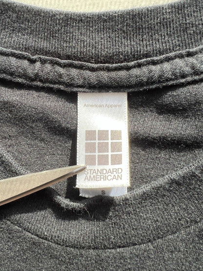 Apple “Ipod Nano” 1,000 Songs. AA Double Sided T Shirt Vintage 2000 Black Size S - thriftgoblin