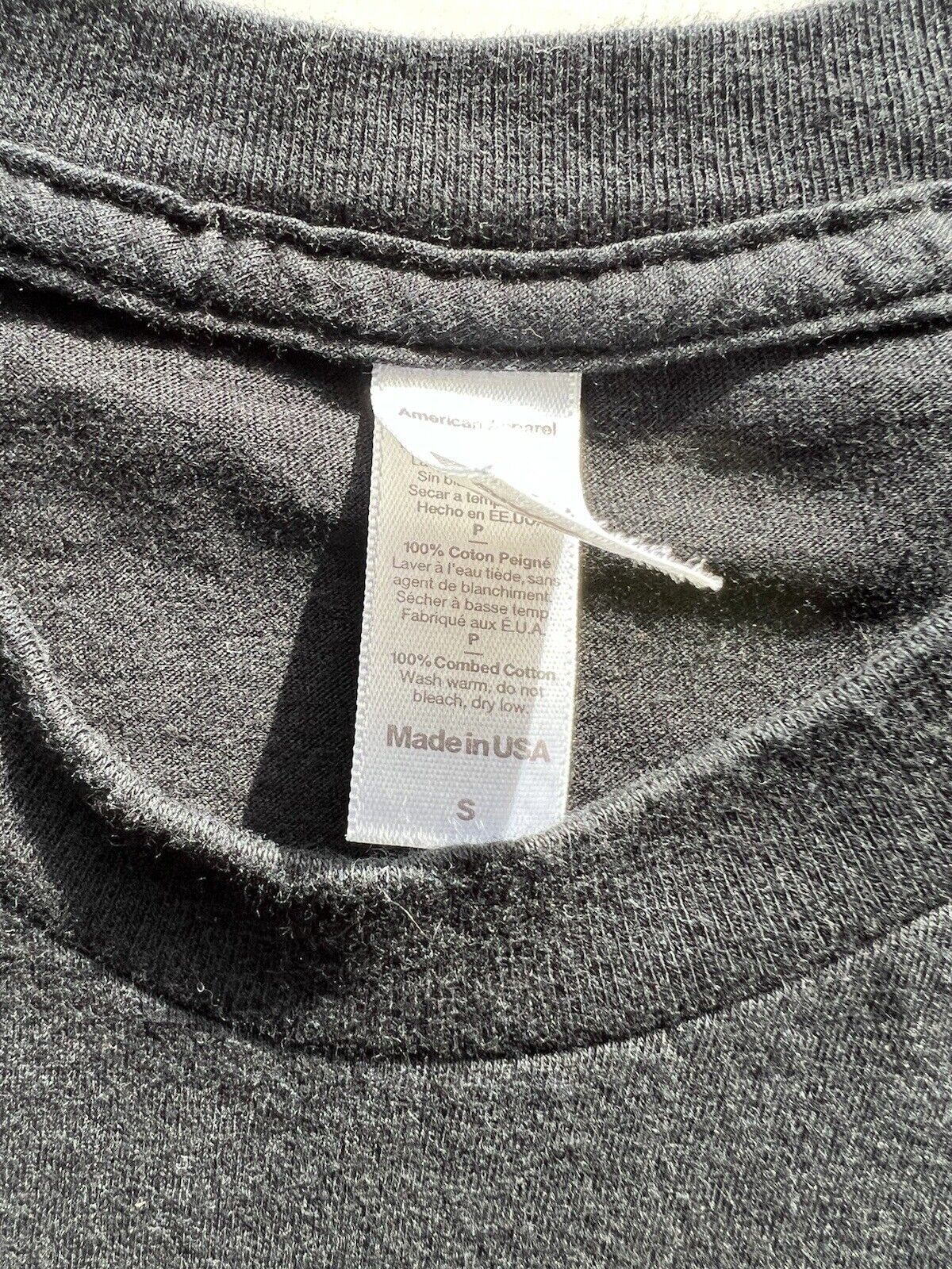 Apple “Ipod Nano” 1,000 Songs. AA Double Sided T Shirt Vintage 2000 Black Size S - thriftgoblin