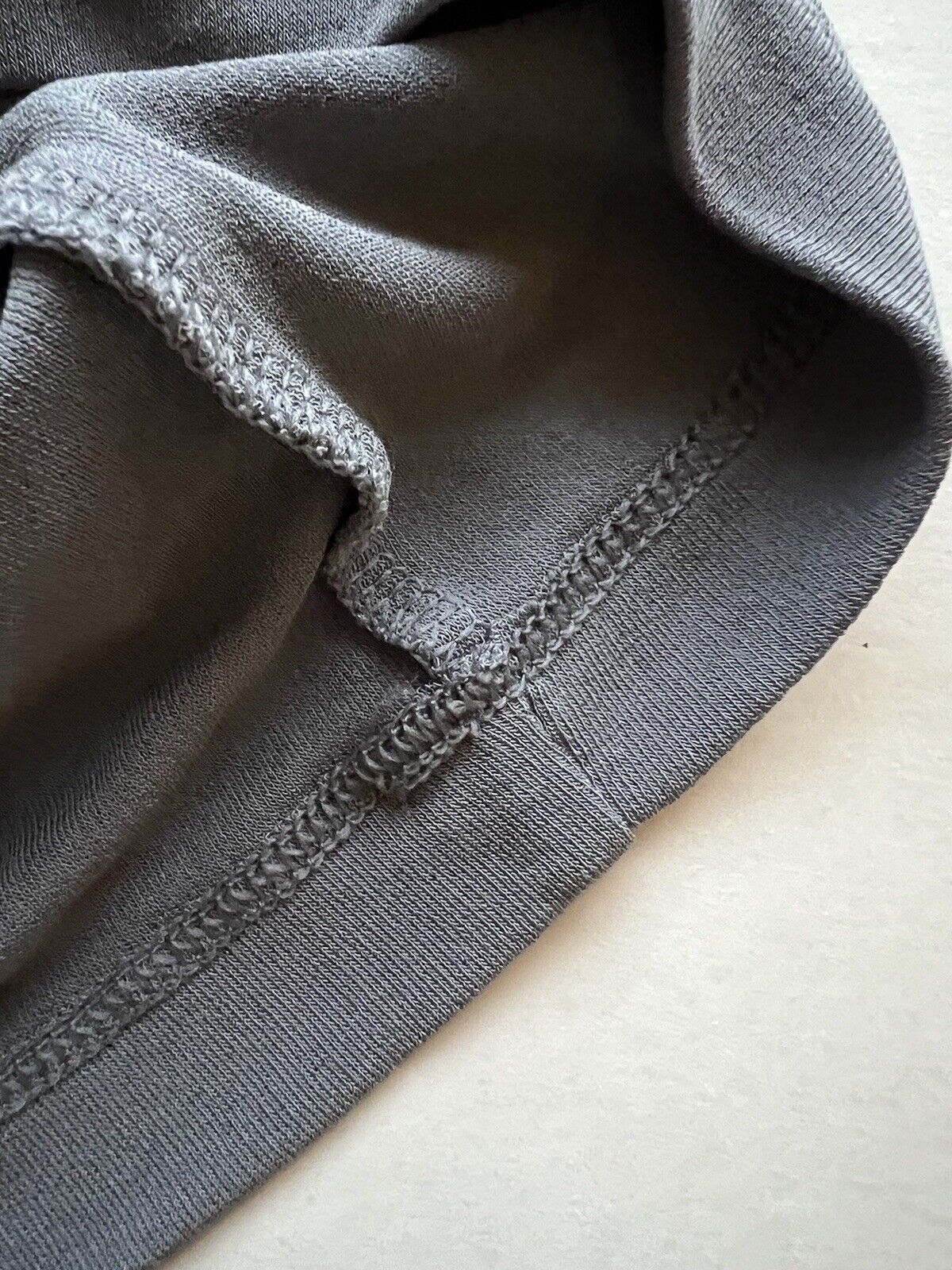 Armani Collezioni Crew Neck Textured T Shirt Men's Large Brown Black - thriftgoblin
