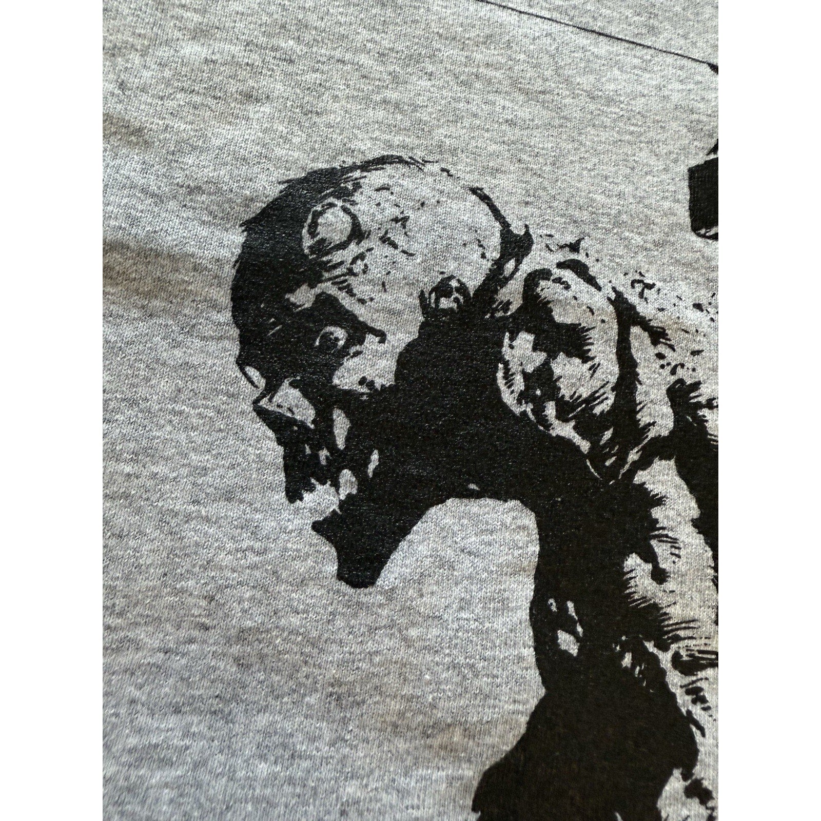Bernie Wrightson Gardens of the Dead Shirt 2003 XL Gray Horror Comic Art Tee USA - thriftgoblin