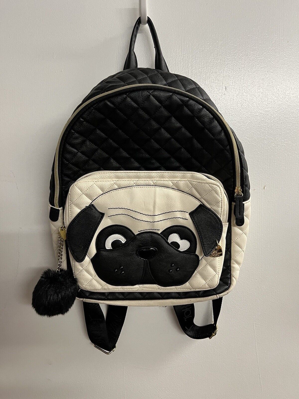 Betsey Johnson Pug Dog Quilted White And Black Faux Leather Backpack W Ball - thriftgoblin