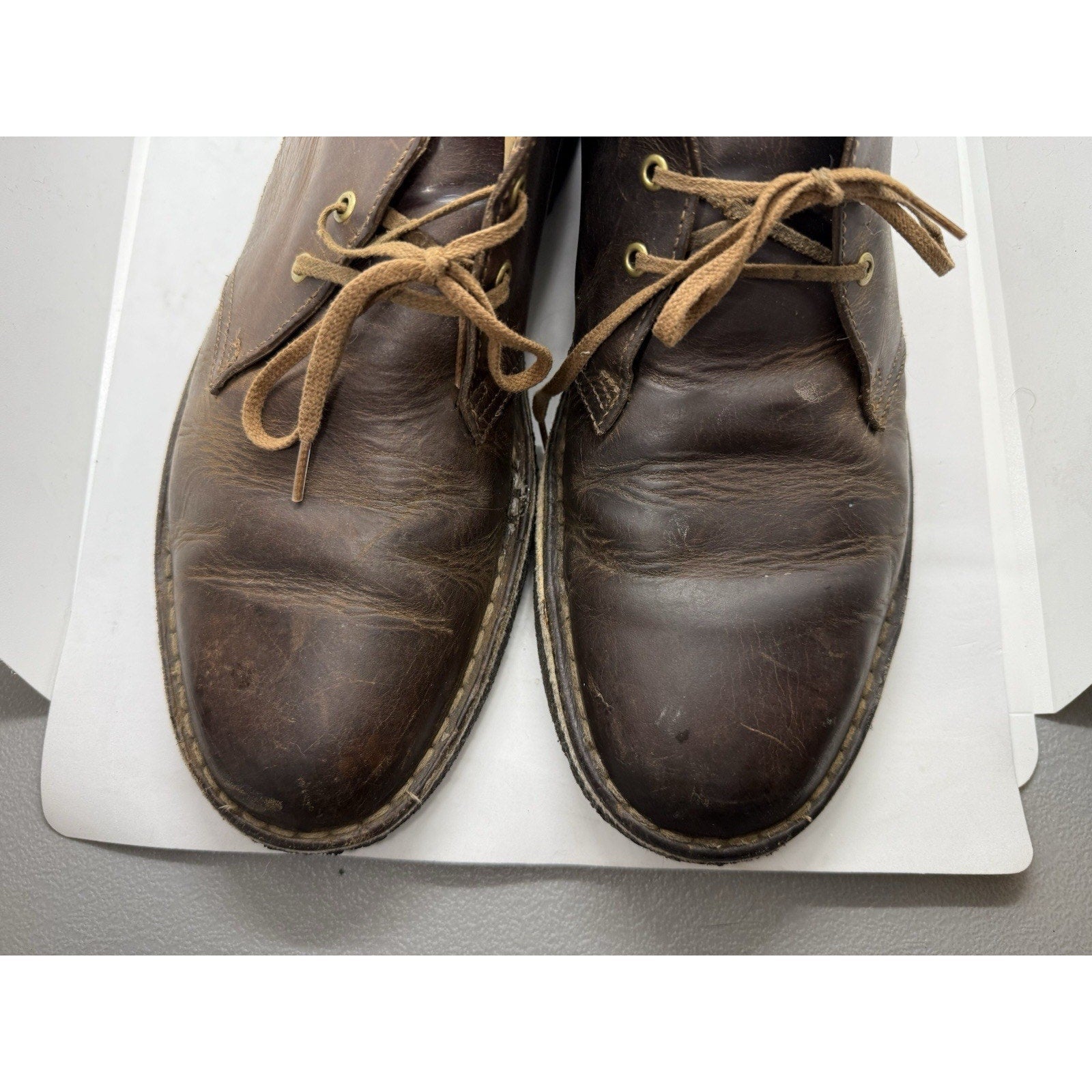 Clarks Originals Desert Chukka Boot 26101682 M 11 Brown Leather Gum Sole Shoes - thriftgoblin