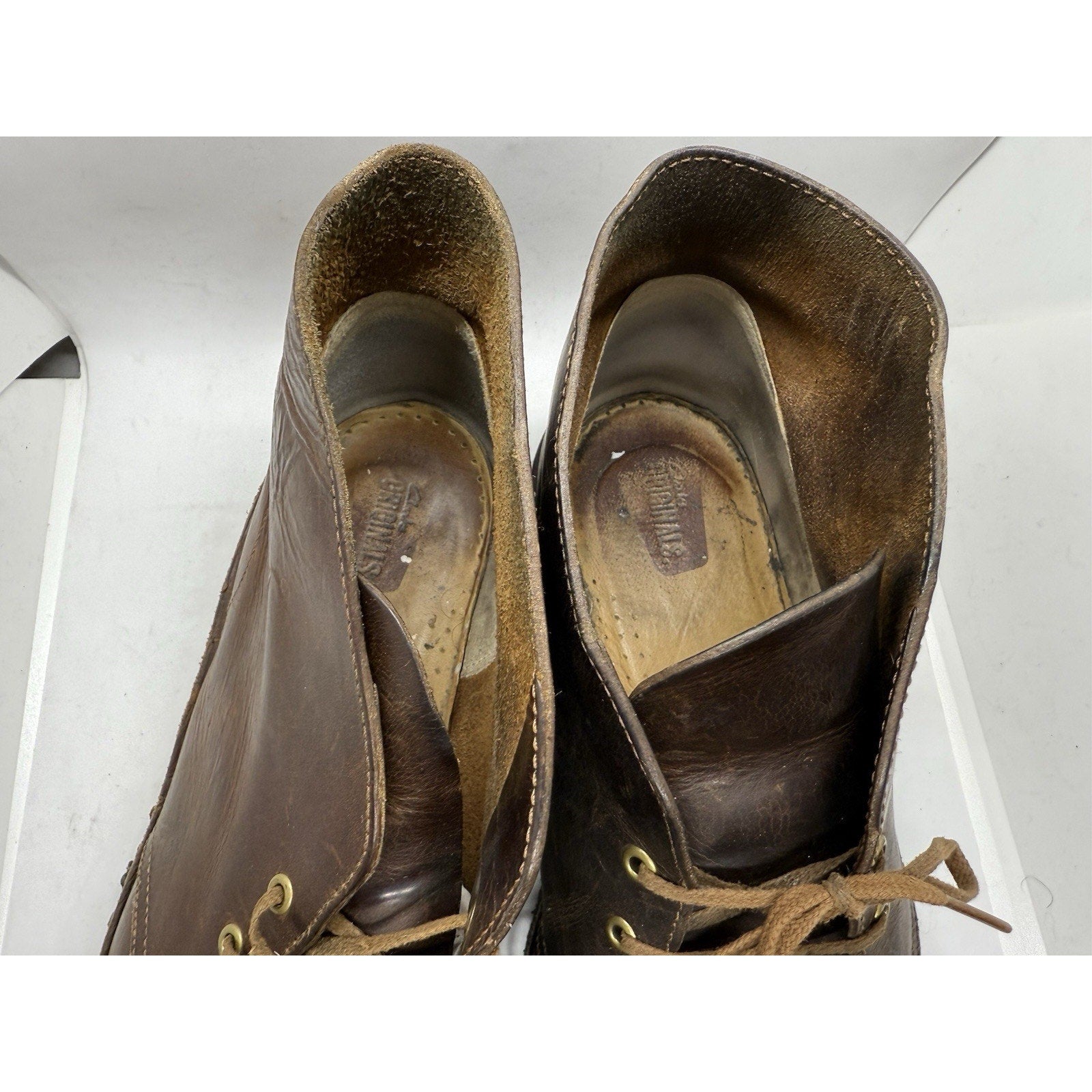 Clarks Originals Desert Chukka Boot 26101682 M 11 Brown Leather Gum Sole Shoes - thriftgoblin