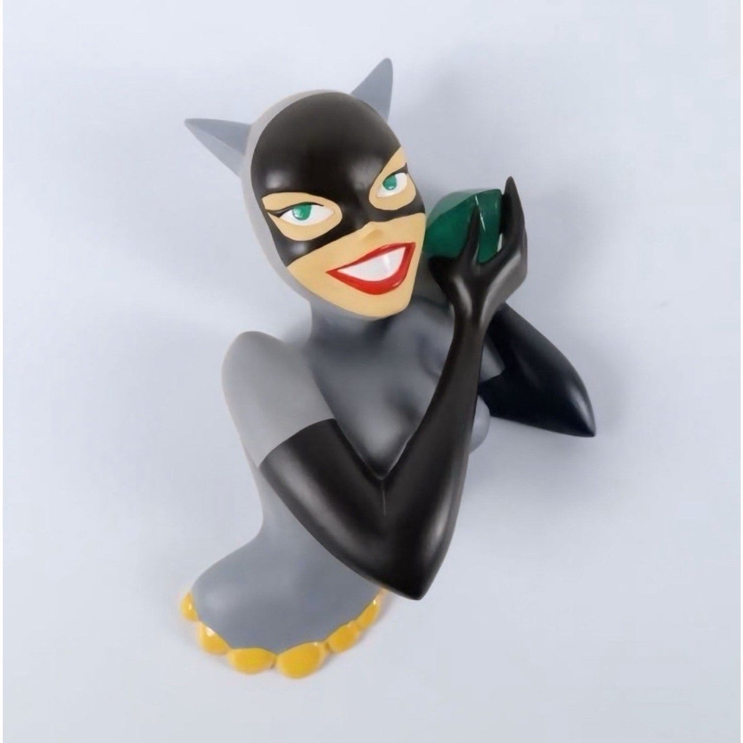 DC Direct Catwoman Wall Sculpture 2000 LE/3500 Box & COA | Batman Animated Femme - thriftgoblin