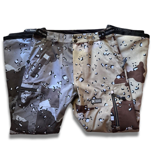DC SHOES SNOWBOARD PANTS SPLIT CAMO 15k Waterproof Vents Brown Gray Winter Gear - thriftgoblin