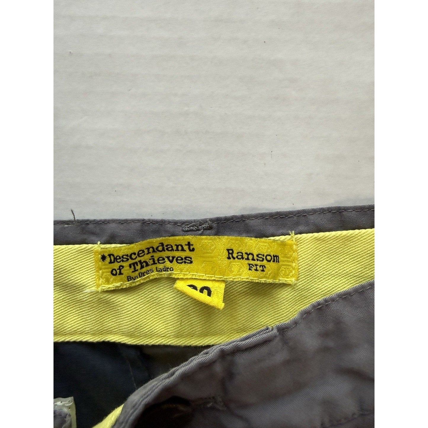 Descendant of Thieves Ransom Fit Chino Pants Size 30 Gray Limited Run Dres Ladro - thriftgoblin
