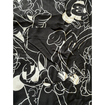Disney Divided Men’s Size XL Shirt Black White Patterned Mickey Mouse Sorcerer - thriftgoblin