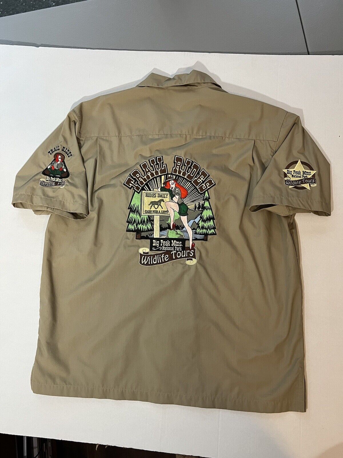 DISNEY WORLD JESSICA RANGER RABBIT TRAIL RIDES BROWN EMBROIDERED S/S SHIRT Adult - thriftgoblin