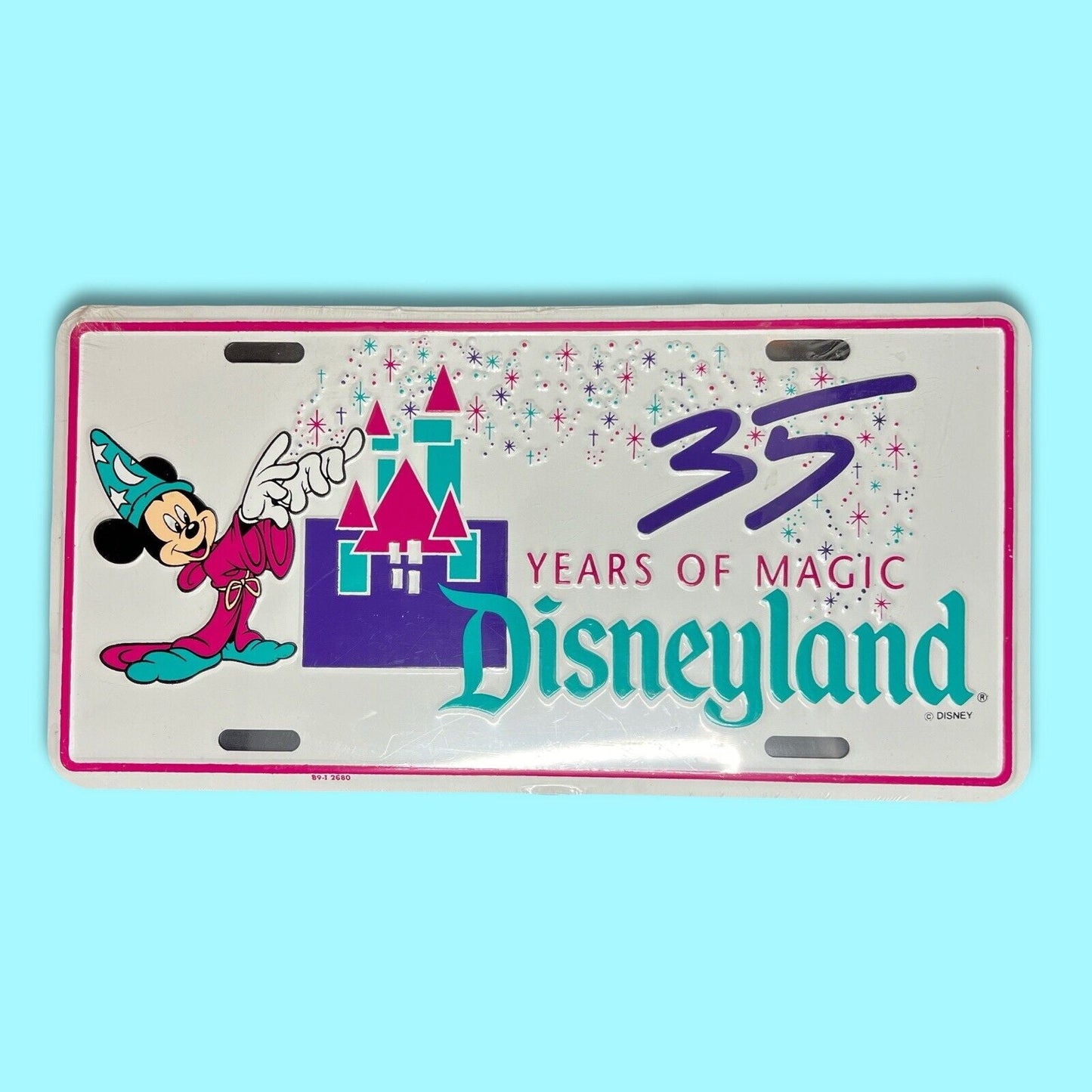 Disneyland “35 Years of Magic” Vintage Metal Souvenir License Plate 1990 Sealed - thriftgoblin