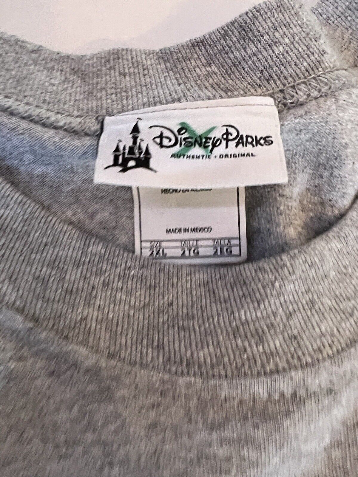 Disneyland 60 Diamond Mickey Mouse Sleeveless Crewneck Shirt Gray Mens 2XL Print - thriftgoblin