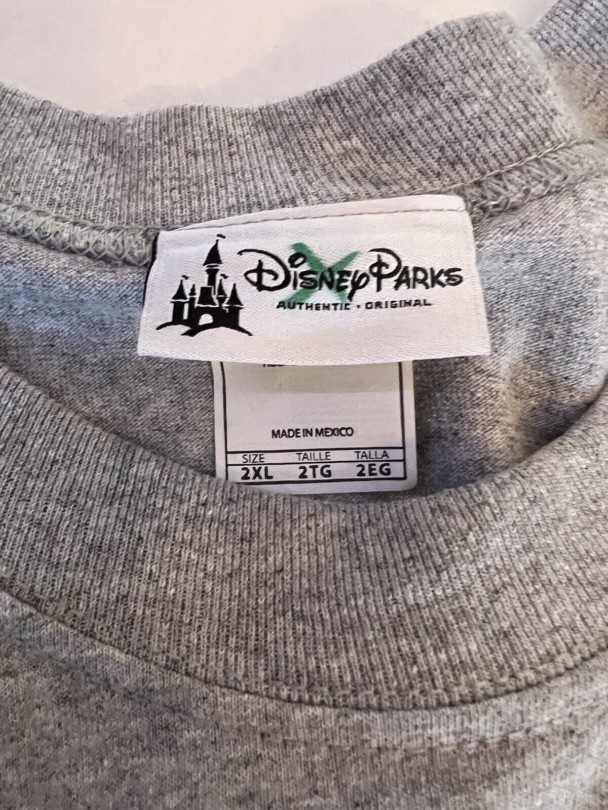 Disneyland 60 Diamond Mickey Mouse Sleeveless Crewneck Shirt Gray Mens 2XL Print - thriftgoblin
