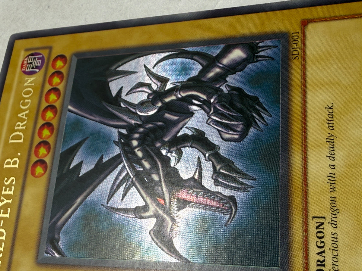 Yu-Gi-Oh Red-Eyes B. Dragon SDJ-001 Card