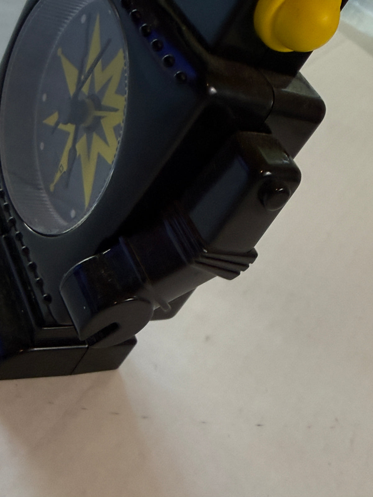 TAPAS Gear Atelier Robot Alarm Clock Black Yellow