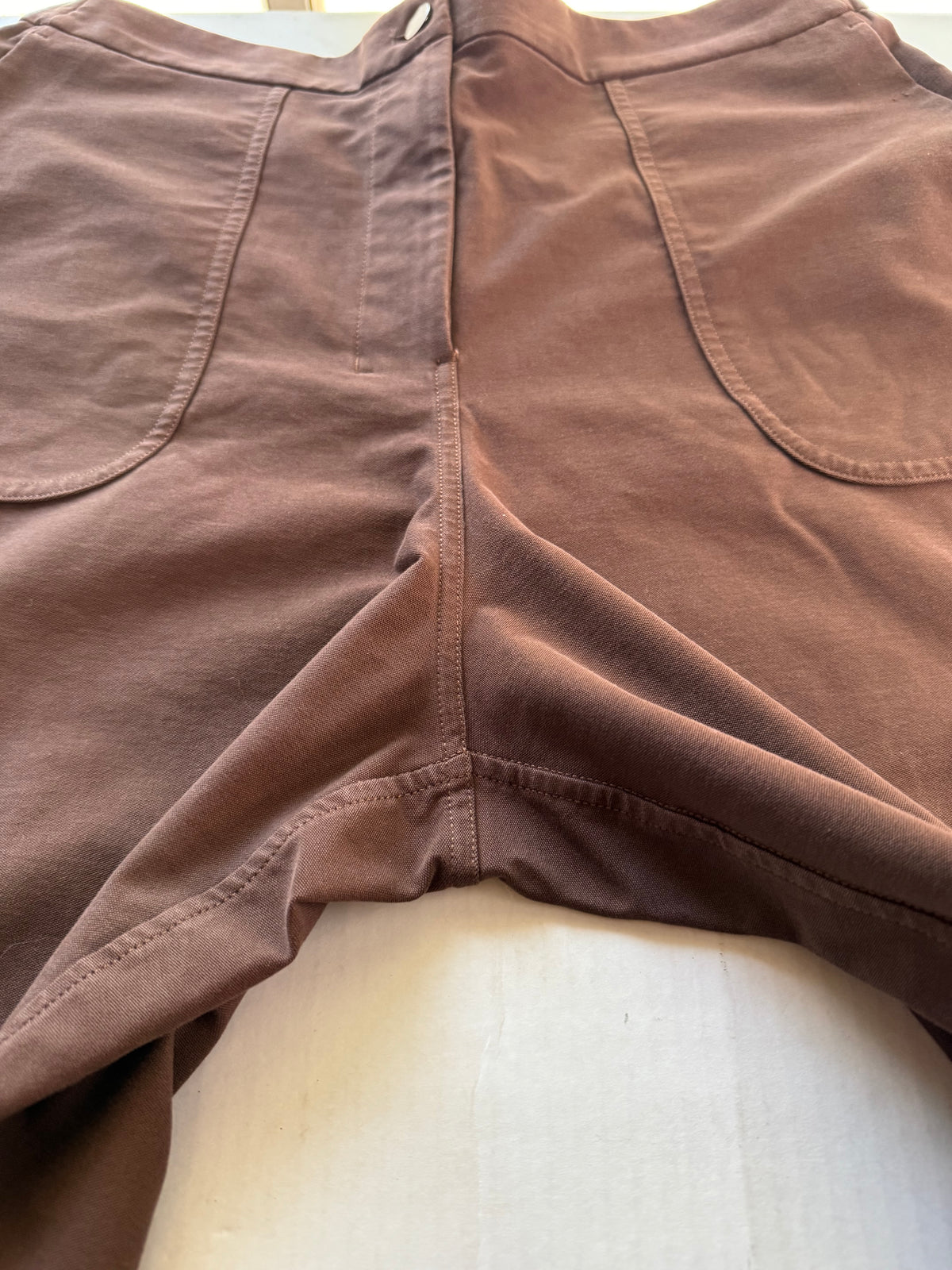 Lululemon cargo pockets both legs