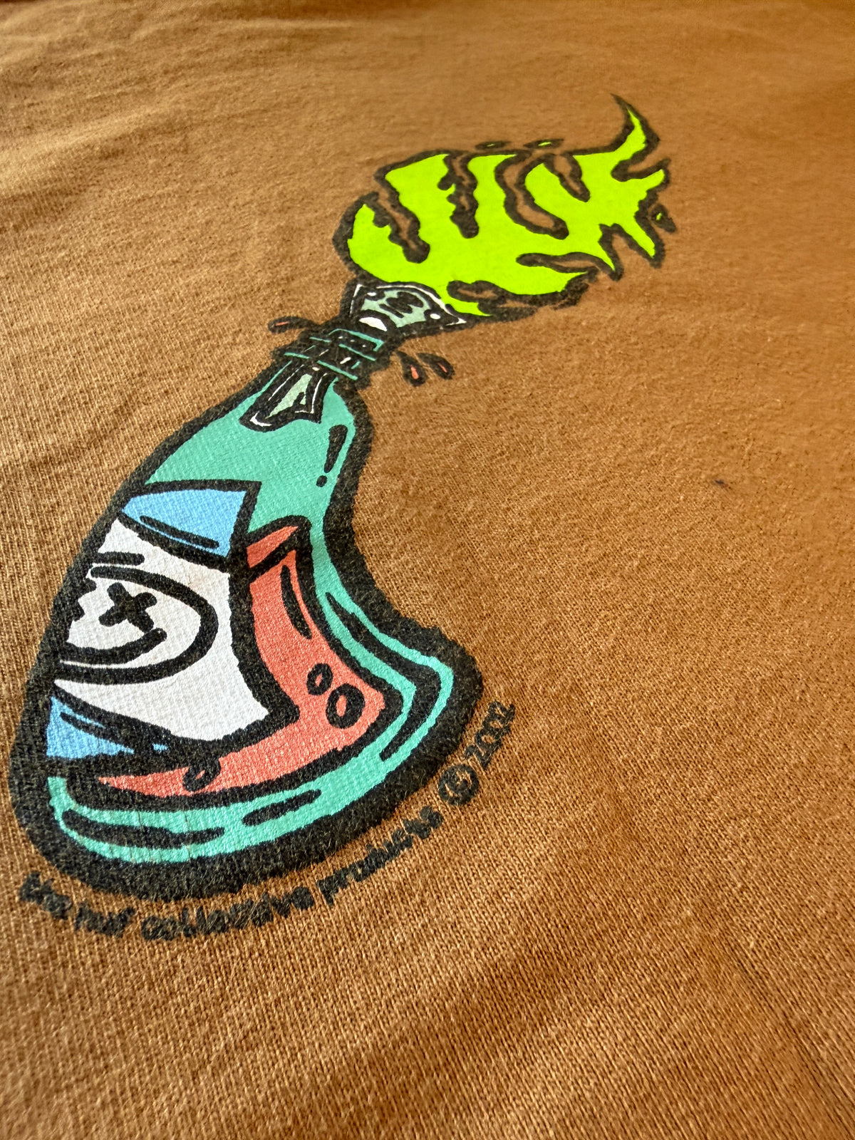 HUF Y2K Skater Graffiti Molotov Logo Tee 2002 Tan L