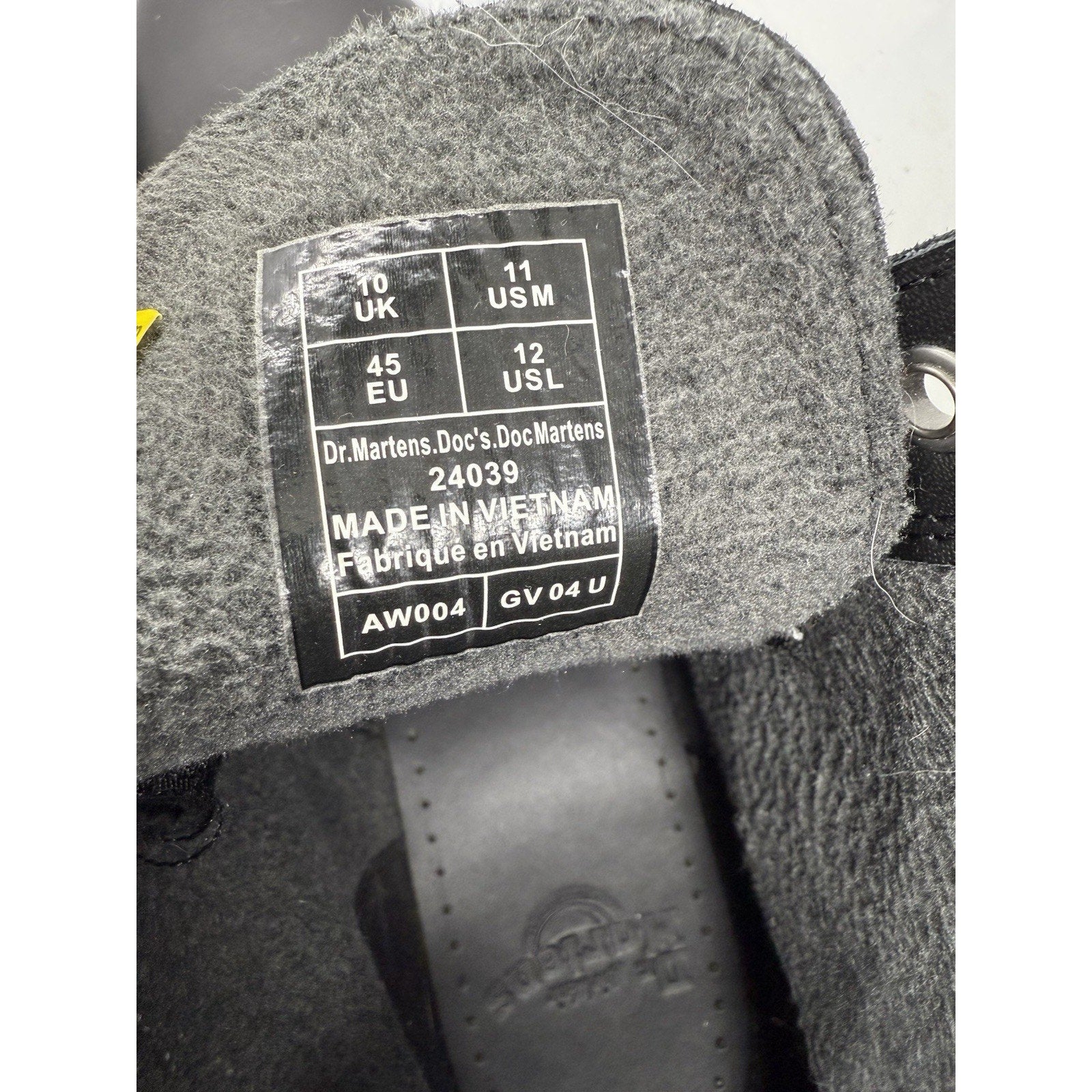 Dr. Martens Doc 1460 Wintergrip 24039 Black Snowplow Leather Combat Boots Men 11 - thriftgoblin