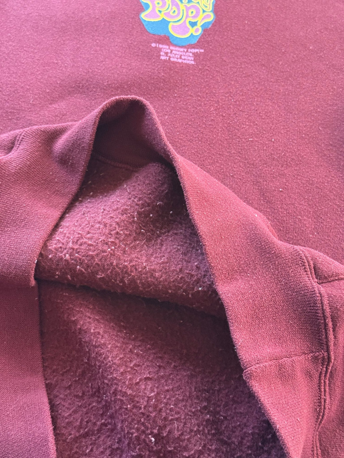 Erosty Pop 1998 Rockin Jelly Bean Pin-Up Back Print Pullover Hoodie Burgundy Size S USA - Thrift GoblinHoodie