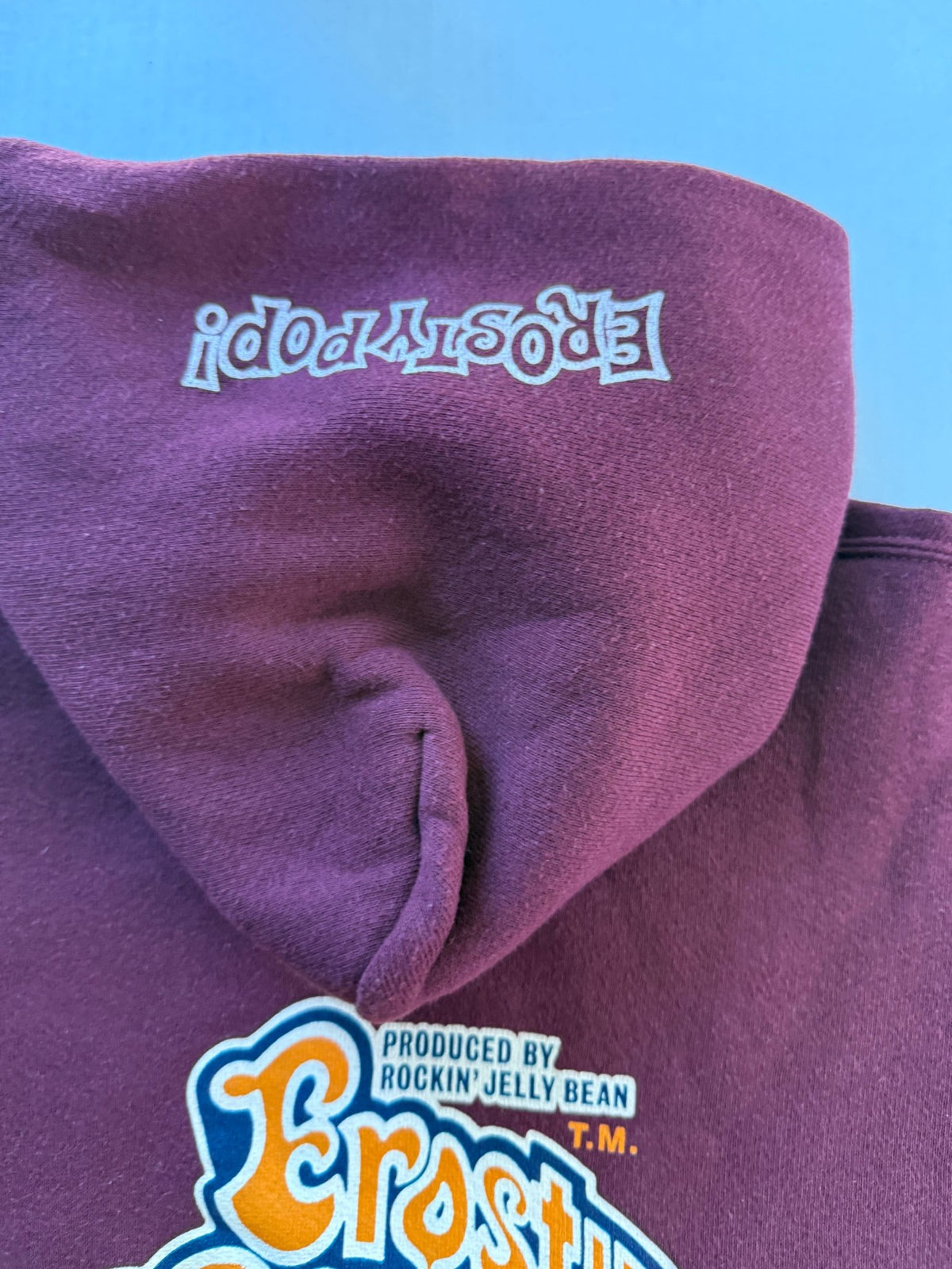 Erosty Pop 1998 Rockin Jelly Bean Pin-Up Back Print Pullover Hoodie Burgundy Size S USA - Thrift GoblinHoodie