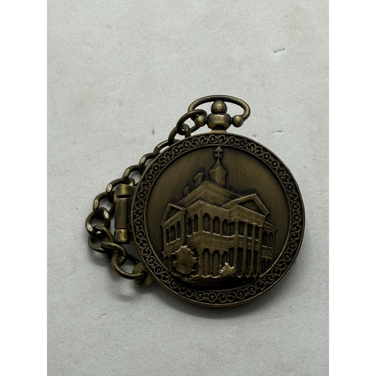 Disney DLR Haunted Mansion O'Pin House Pocket Watch 13 Hour Clock Pin 2009 70097