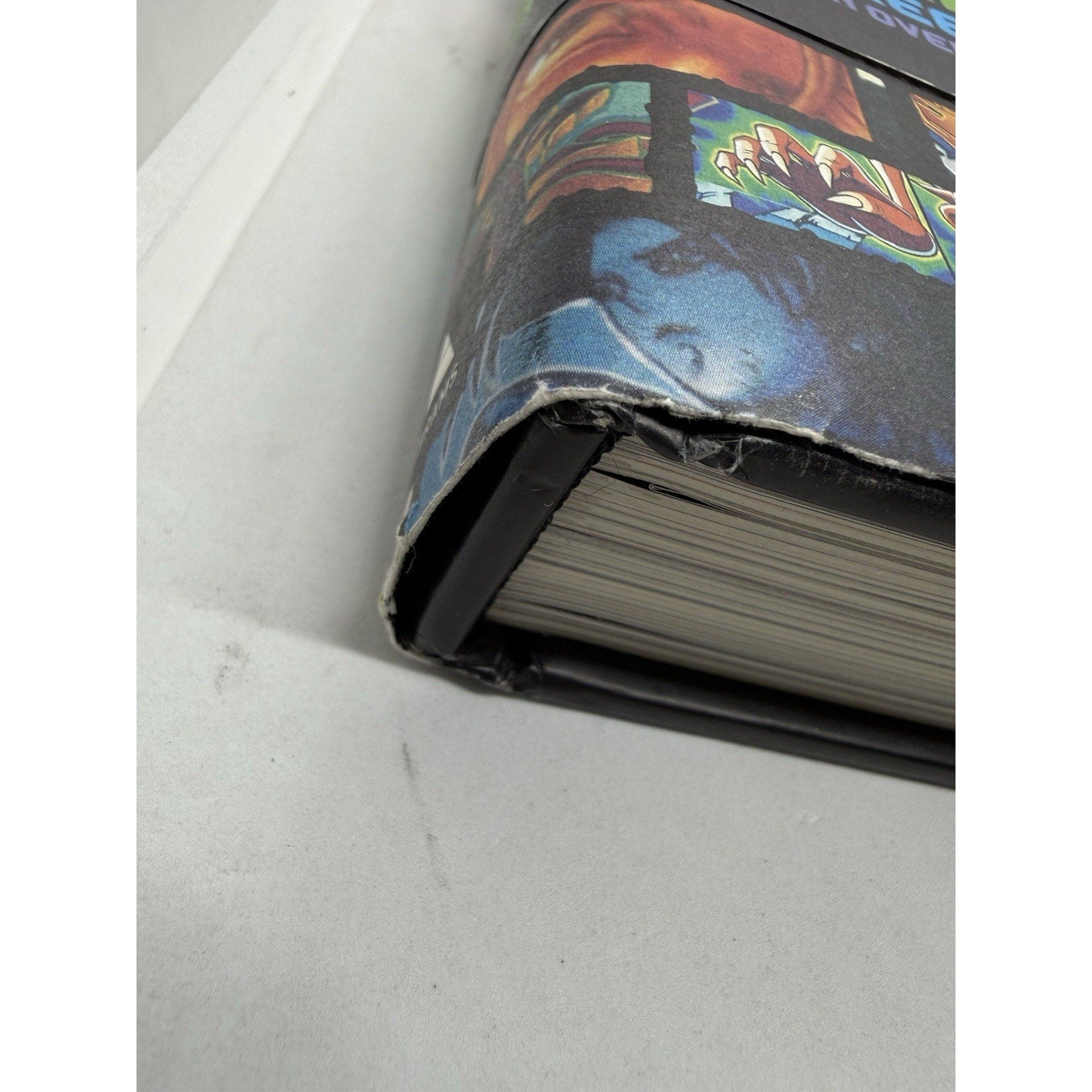 Graffiti World Street Art From Five Continents by Nicholas Ganz (2004) Bombing - thriftgoblin