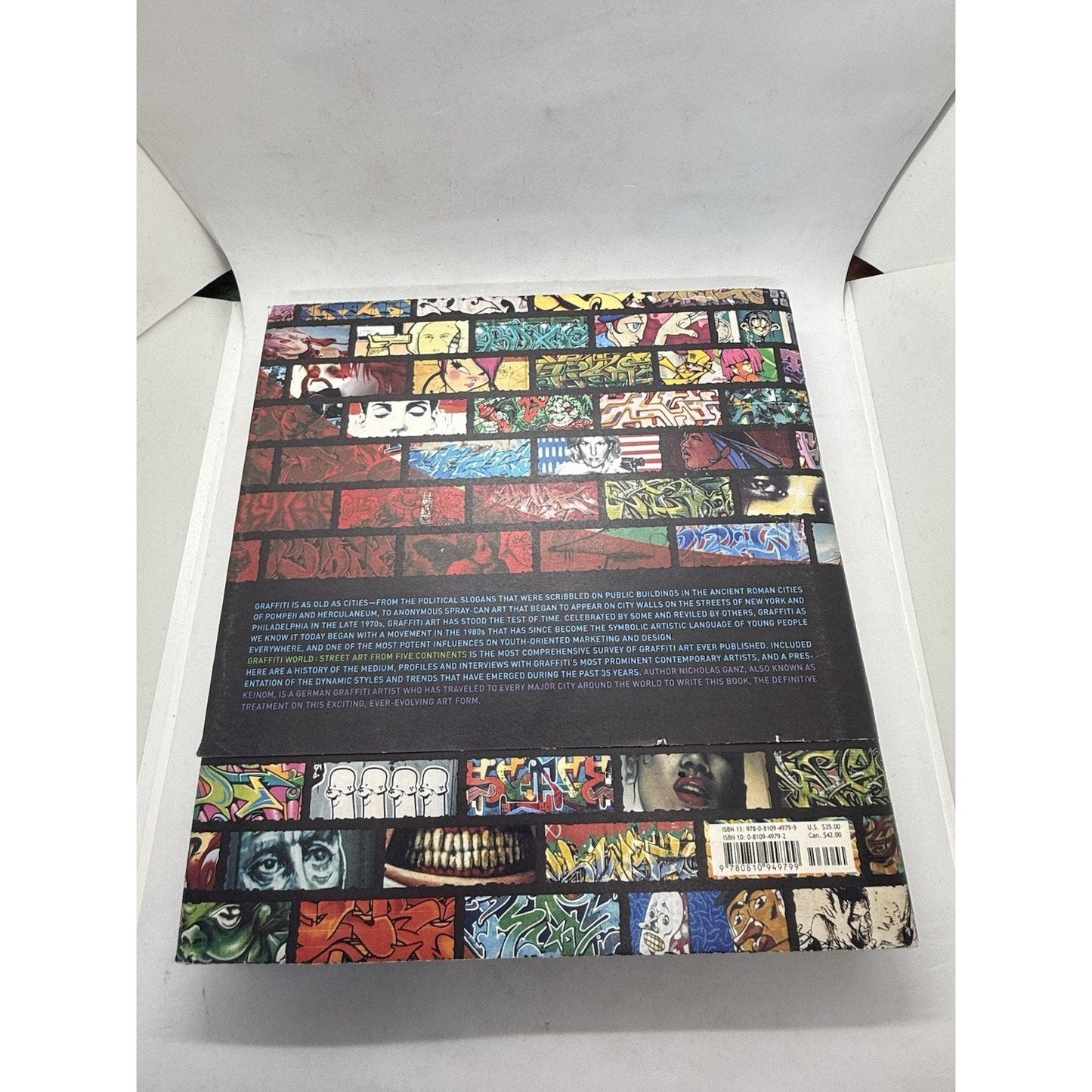 Graffiti World Street Art From Five Continents by Nicholas Ganz (2004) Bombing - thriftgoblin