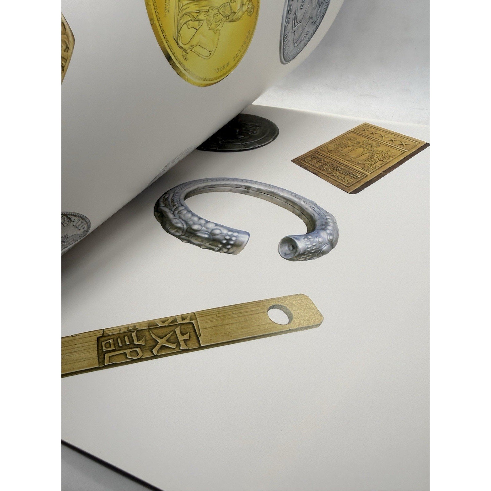 Hajime Sorayama Hyper Illustrations Art Book 1994 Bijutsu Shuppan - sha Japan - thriftgoblin