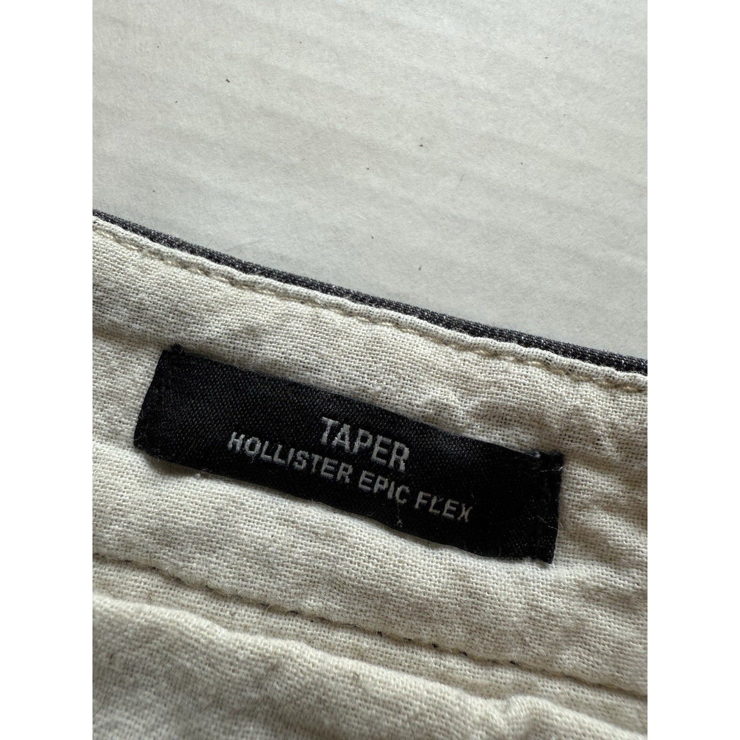 Hollister Epic Flex Taper Pants W33 L32 Gray Pinstripe Men’s Casual Stret - thriftgoblin
